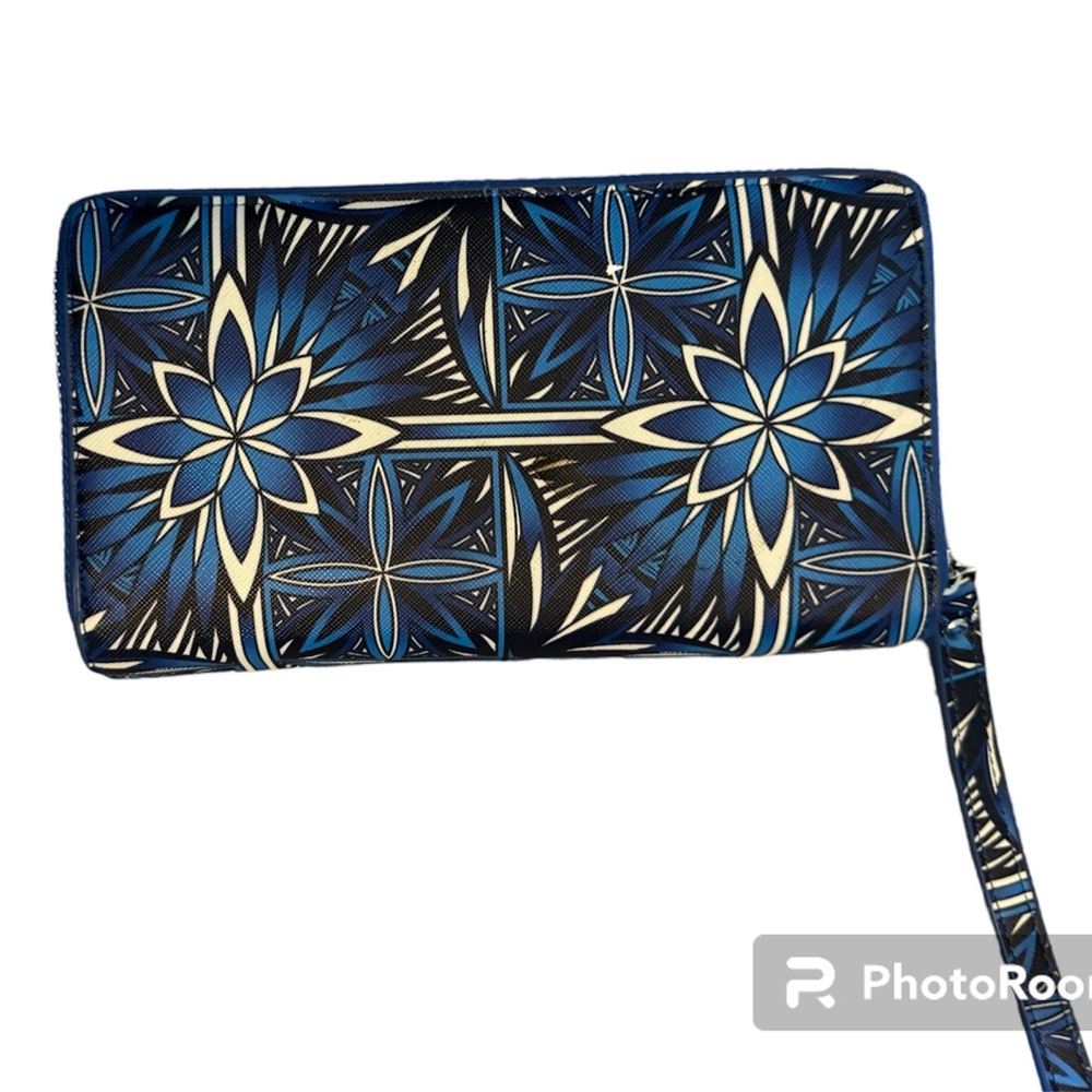 Happy Wahine Allison Wallet